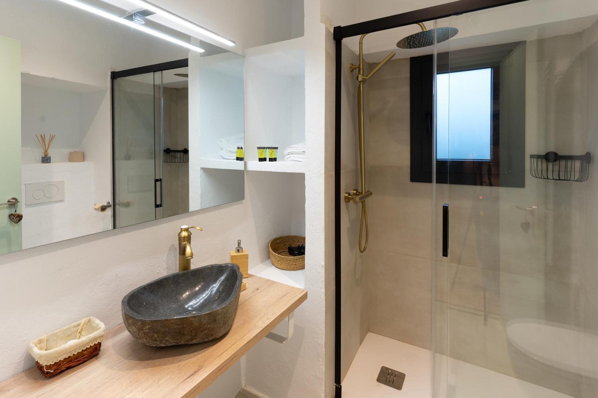 Empordanna, Apartamento Con Encanto En El Corazon Del Emporda Torroella De Montgri Ngoại thất bức ảnh